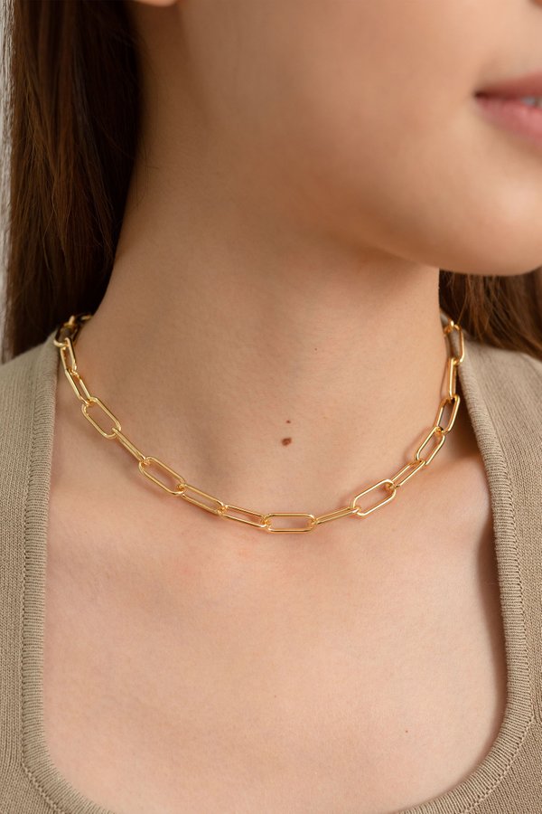 Makenzie Necklace in Gold 