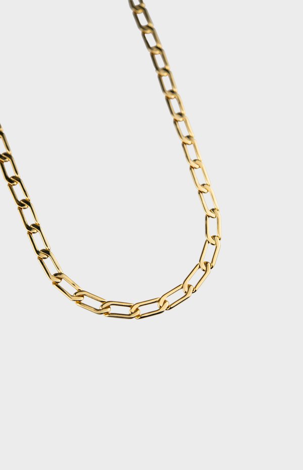 Chelsea Necklace in Gold 