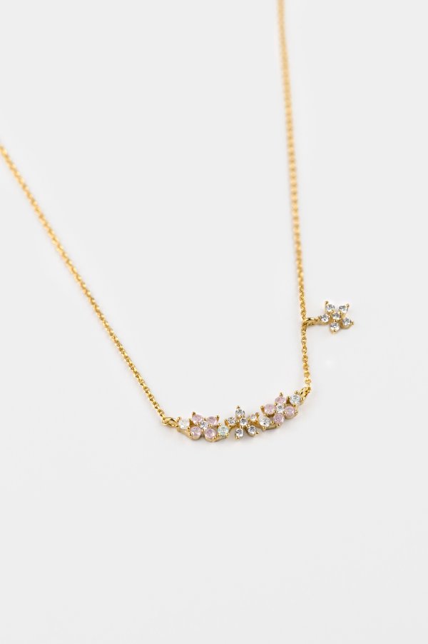 Paisleigh Necklace in Gold