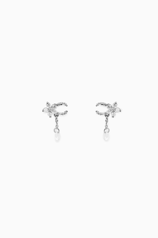 Olive Earrings in Silver