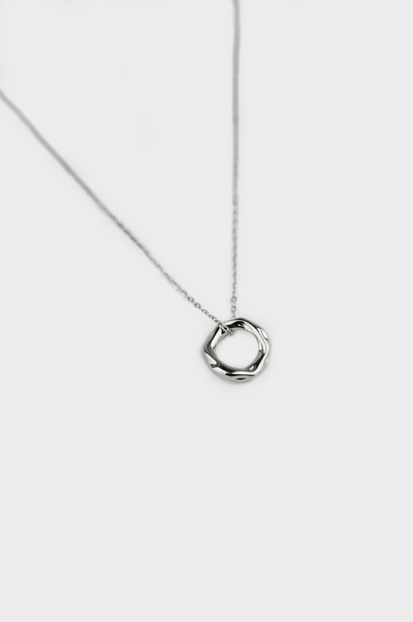 Rochel Necklace in Silver