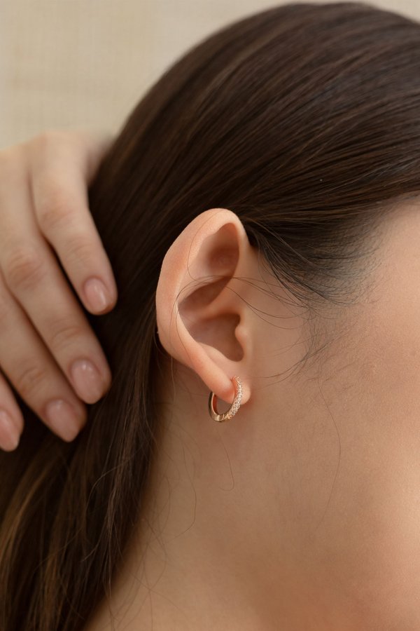Alexa Earrings in Rose Gold