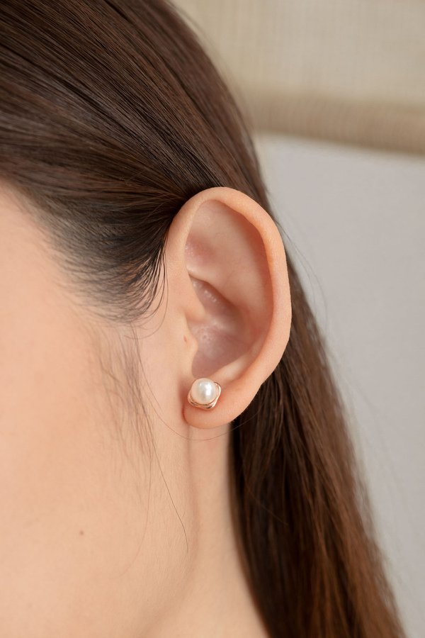 Aarya Earrings in Rose Gold *SALE