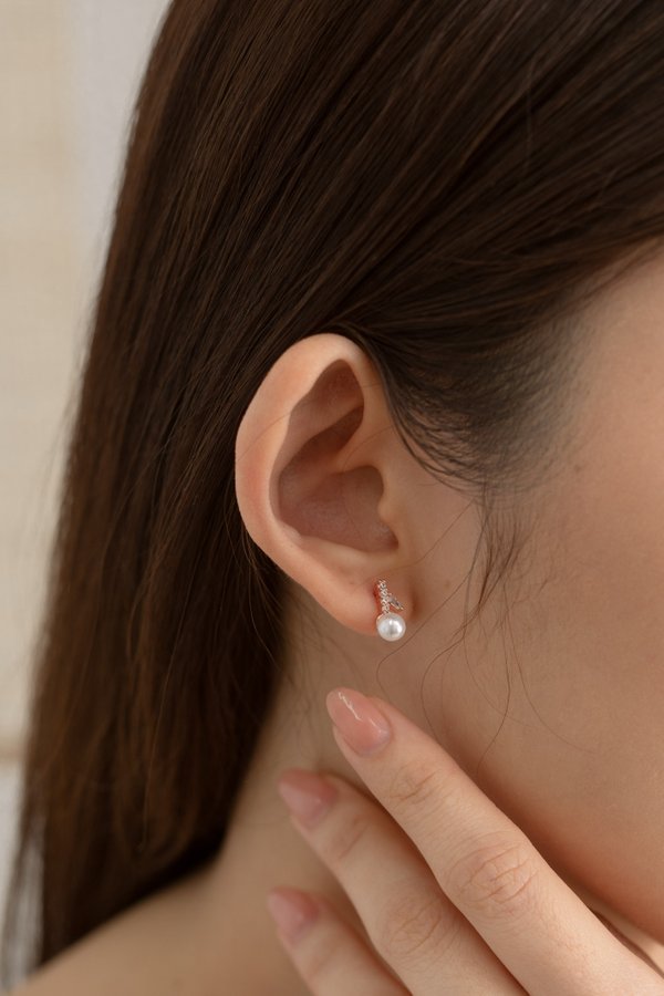 Giavanna Earrings in Rose Gold