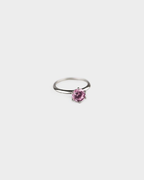 Solitaire Ring in Vintage Rose (Size 15) 