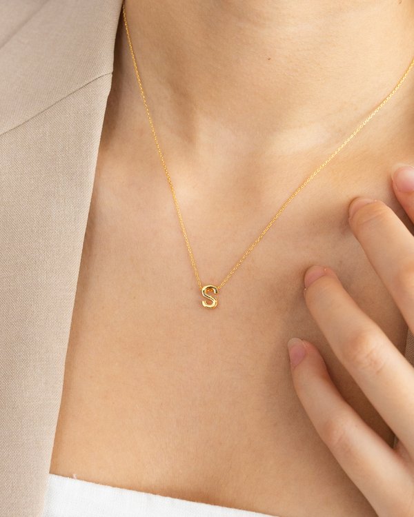 Initial ‘S’ Necklace in Gold