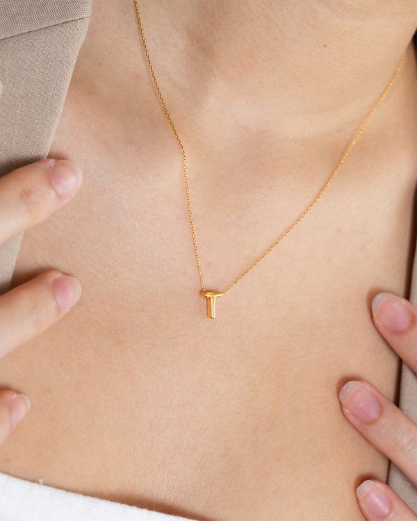 Initial ‘T’ Necklace in Gold