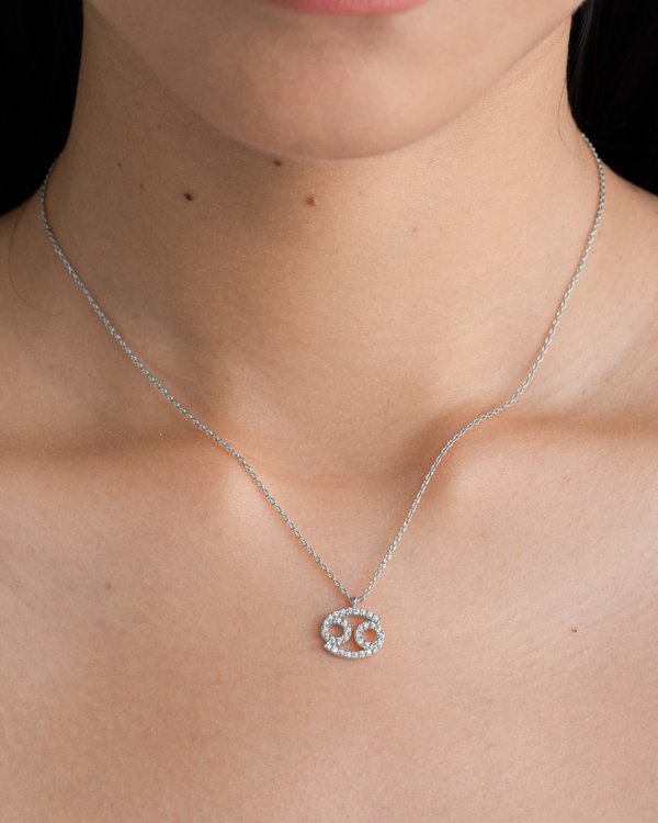 Cancer Horoscope Necklace in Silver