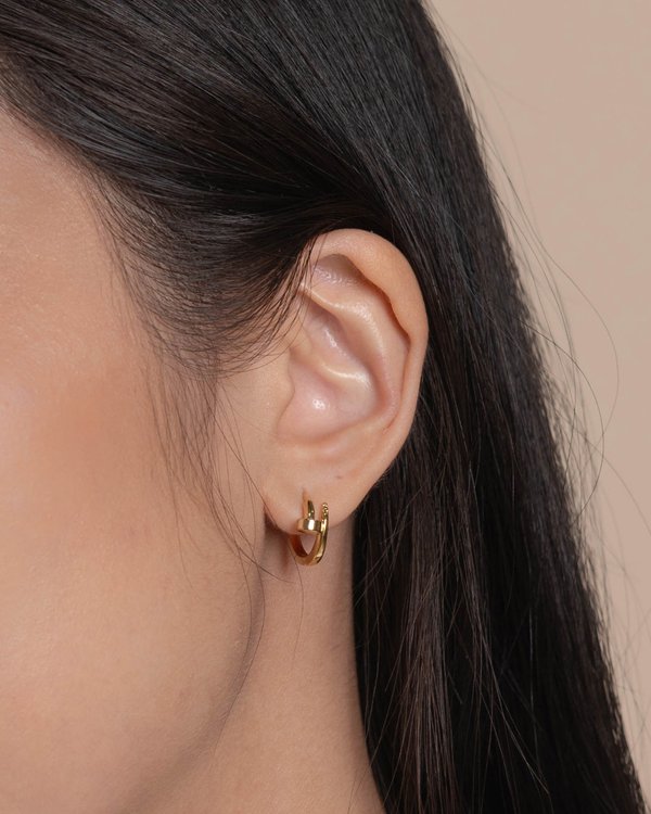 Daphne Earrings in Gold