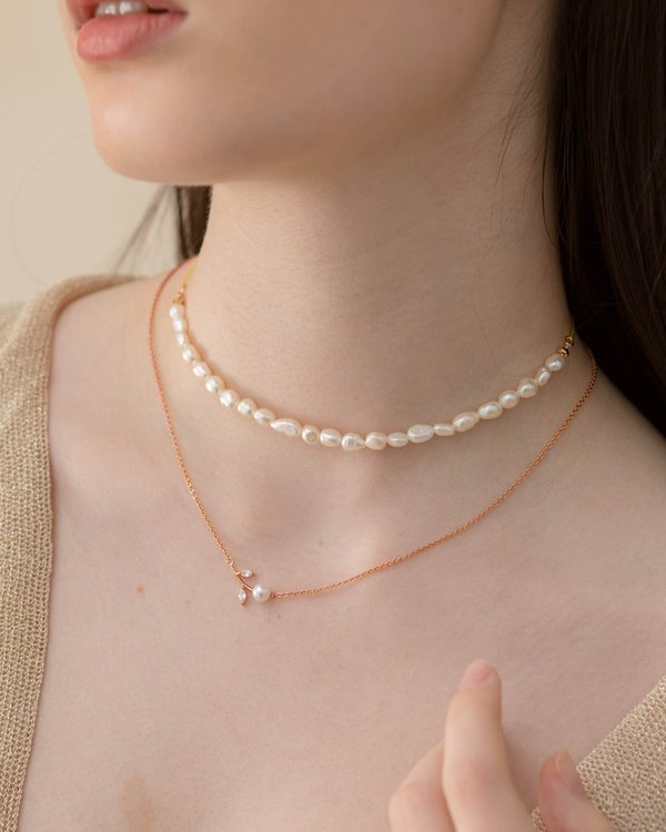 Rosie Necklace in Rose Gold