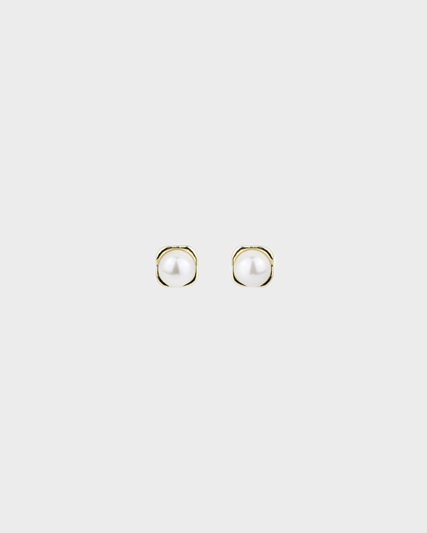 Aarya Earrings in Gold