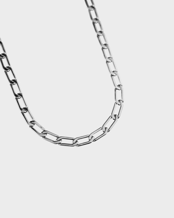 Chelsea Necklace in Silver 