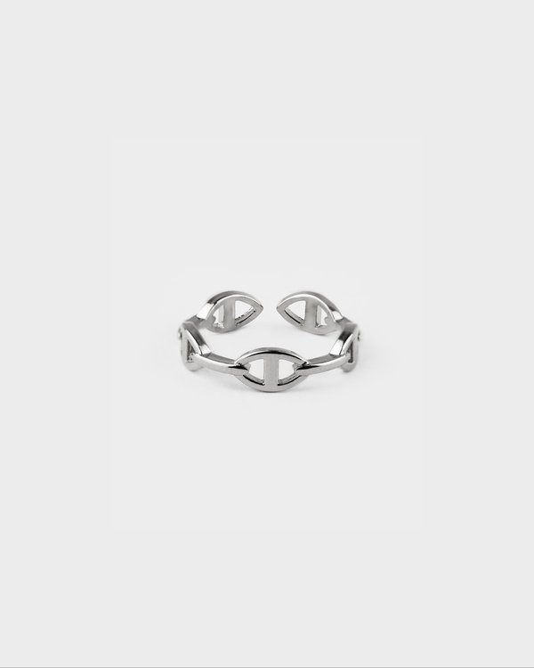 Emmalyn Ring in Silver (Free Size)