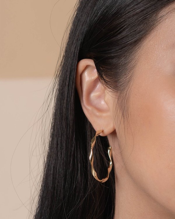 Alaya Earrings in Gold