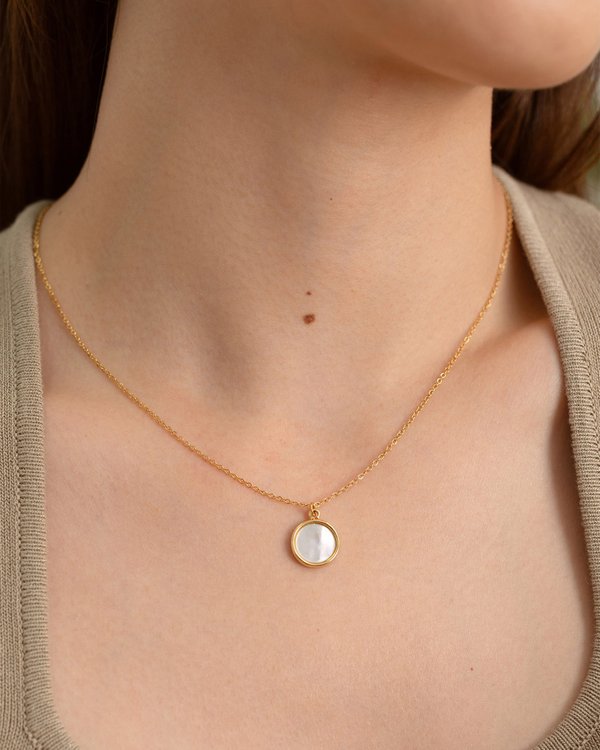 Alaia Necklace in Gold