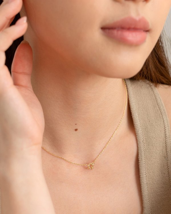 Noor Necklace in Gold 