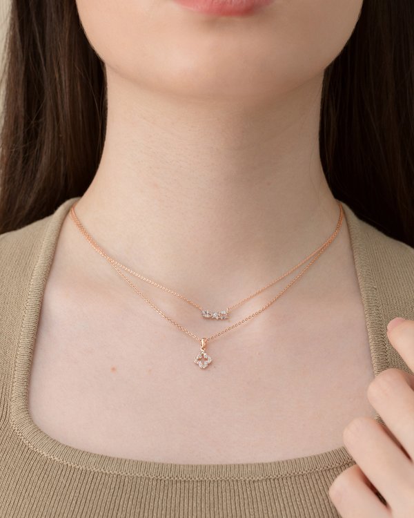 Julia Necklace in Rose Gold 