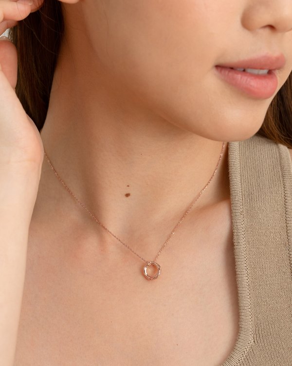 Rochel Necklace in Rose Gold 