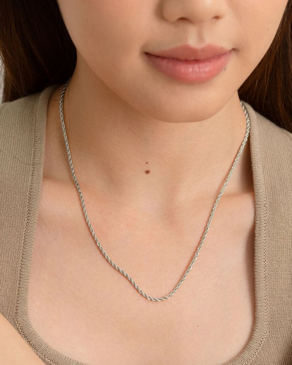 Nadia Necklace in Silver