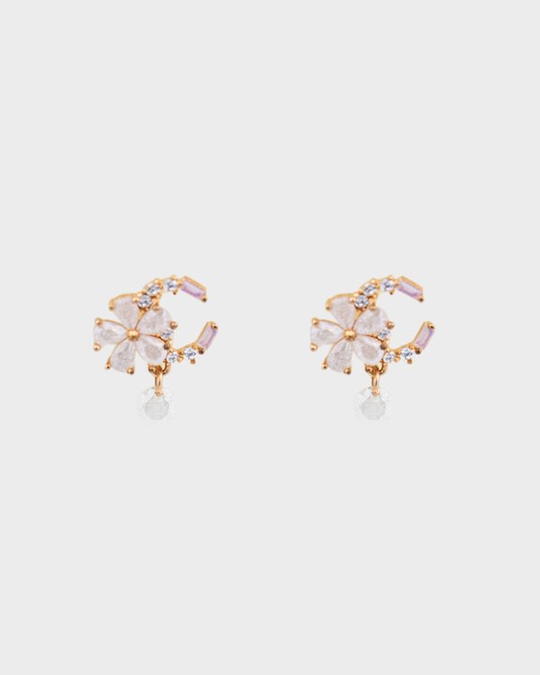 Hanako Earring in Gold