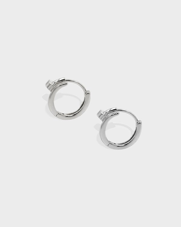 Daphne Earrings in Silver