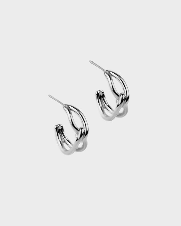 Dahlia Earrings in Silver