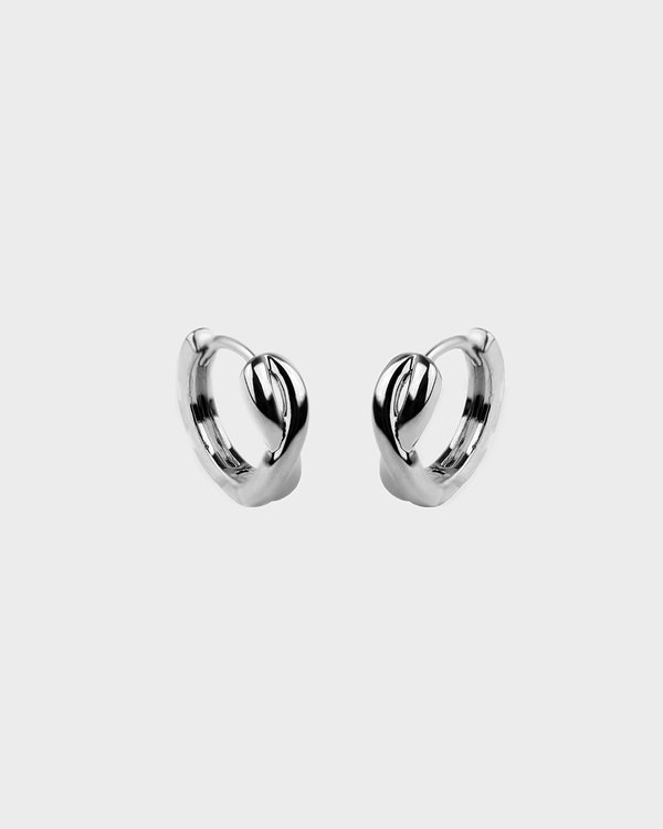 Camilla Earrings in Silver