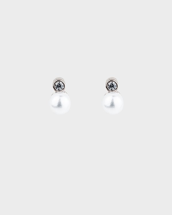 Pearl Earring in Silver